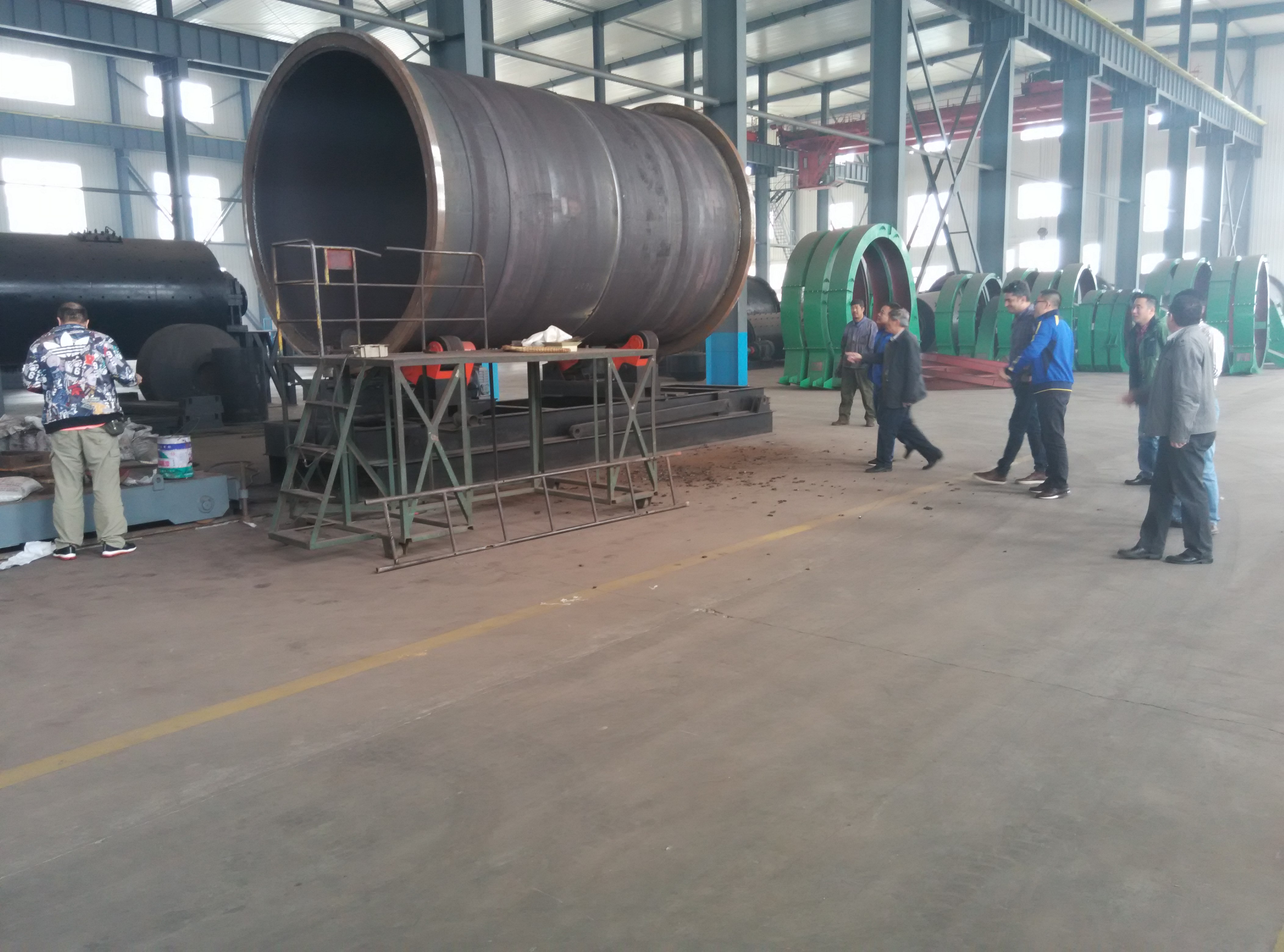 �Զ������е���ĥ��Ͳ��