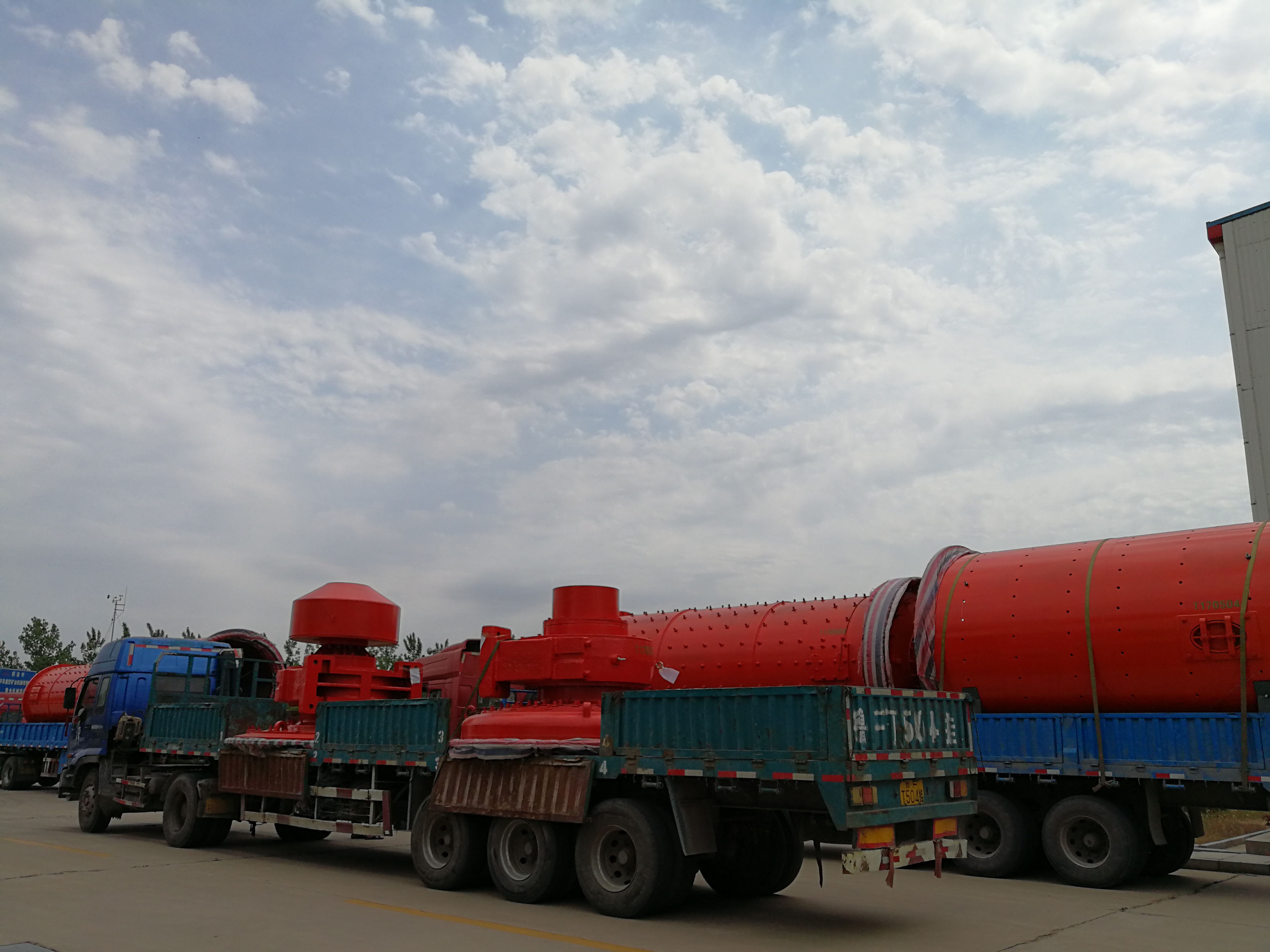 球磨机进出料端 球磨机进出料端