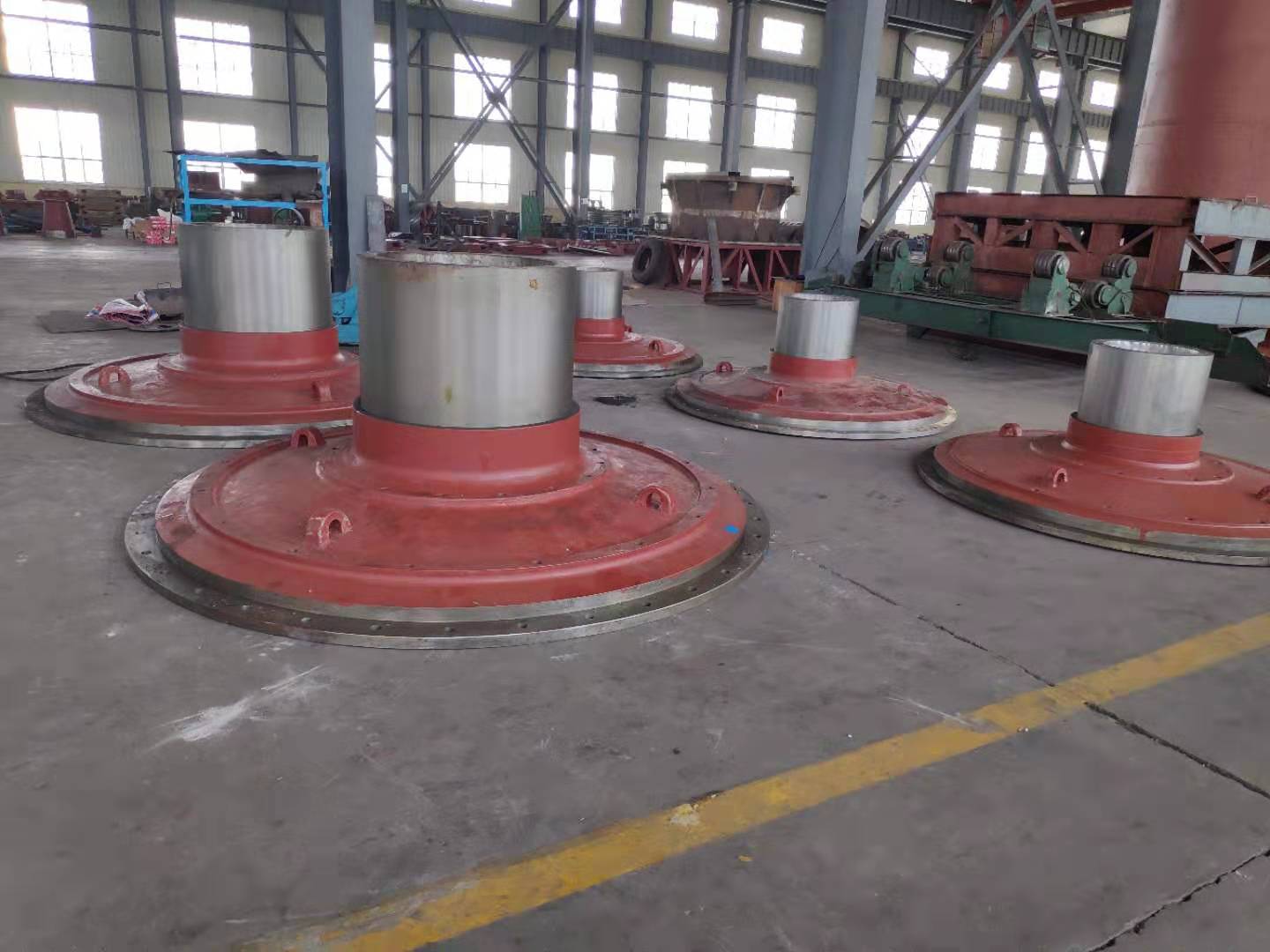 待装配的球磨机端盖 待装配的球磨机端盖